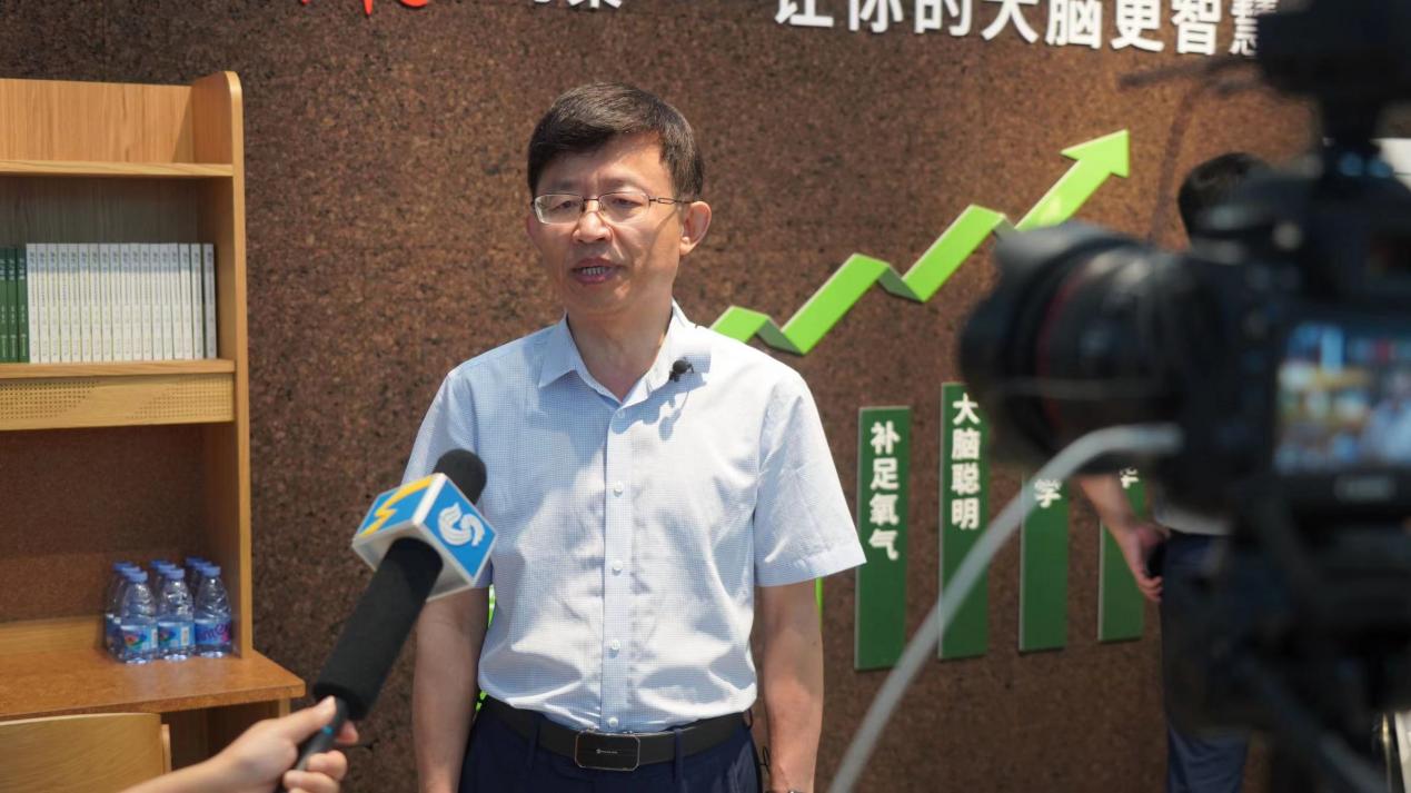 得高補氧學習桌亮相山東教育裝備博覽會,富氧科技助力教育發展! image4 得高補氧學習桌亮相山東教育裝備博覽會,富氧科技助力教育發展! image4