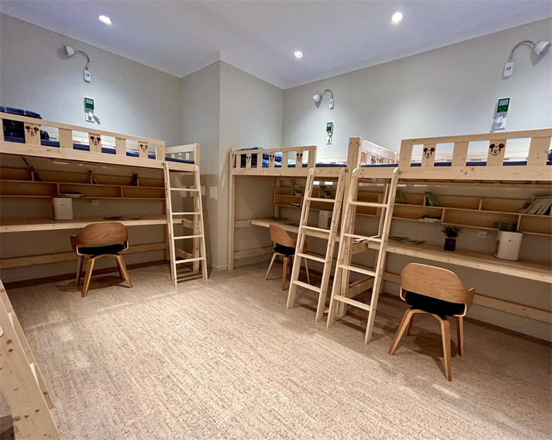 得高補氧學(xué)習(xí)桌亮相第83屆中國教育裝備展示會,富氧科技助力青少年智慧成長 圖片 3 得高補氧學(xué)習(xí)桌亮相第83屆中國教育裝備展示會,富氧科技助力青少年智慧成長 圖片 3