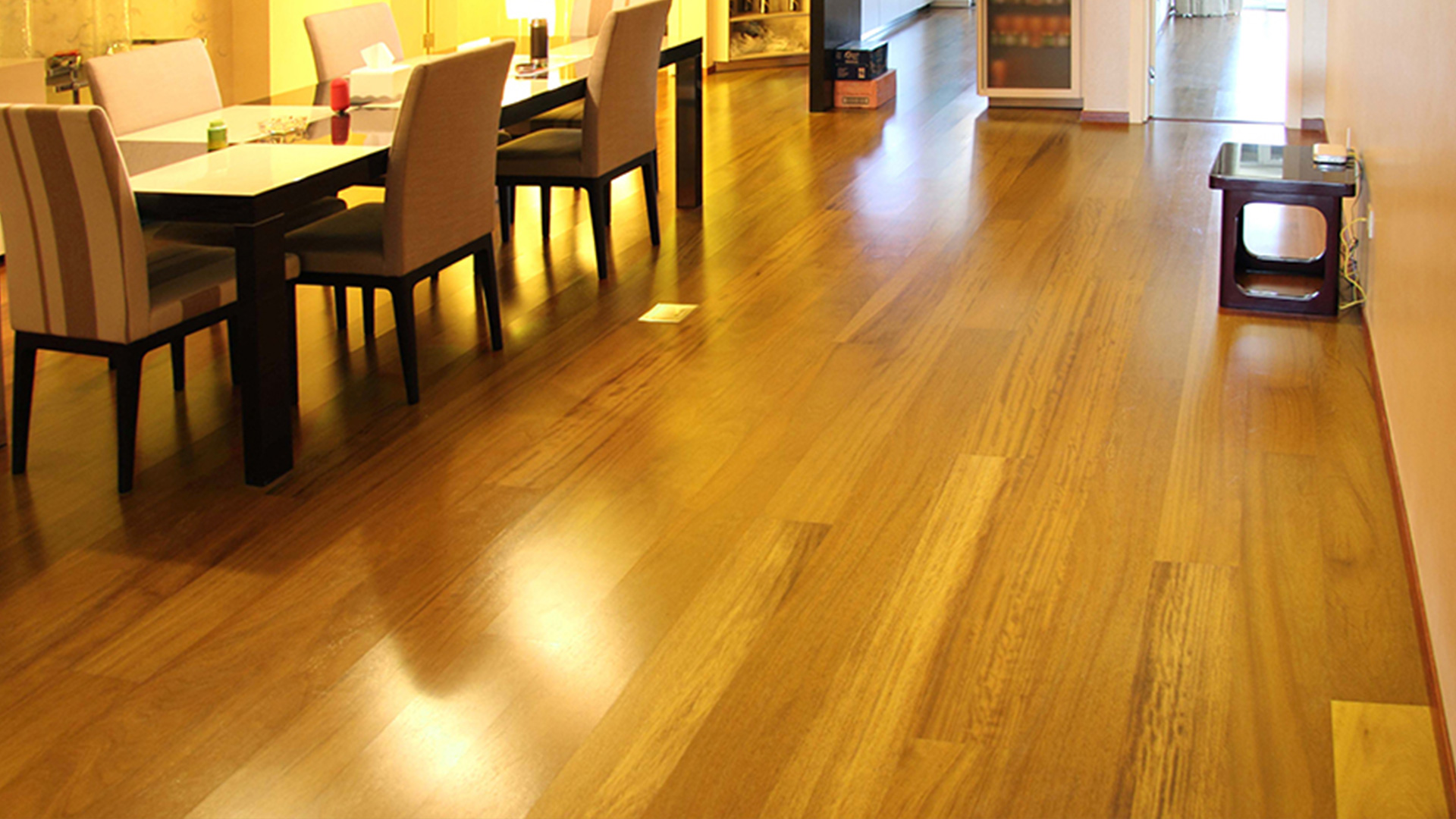 單拼經(jīng)典系列-單拼伊洛格（黃金木）-1.JPG,進(jìn)口地板,環(huán)保地板/